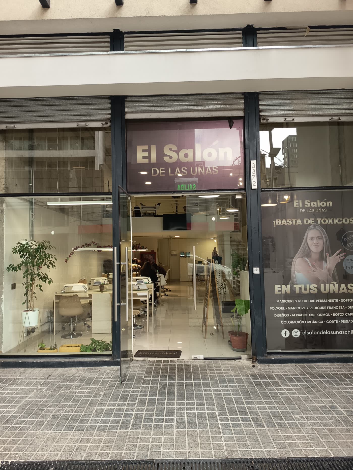 El Salón de las Uñas — Marchant Pereira 3372, Ñuñoa