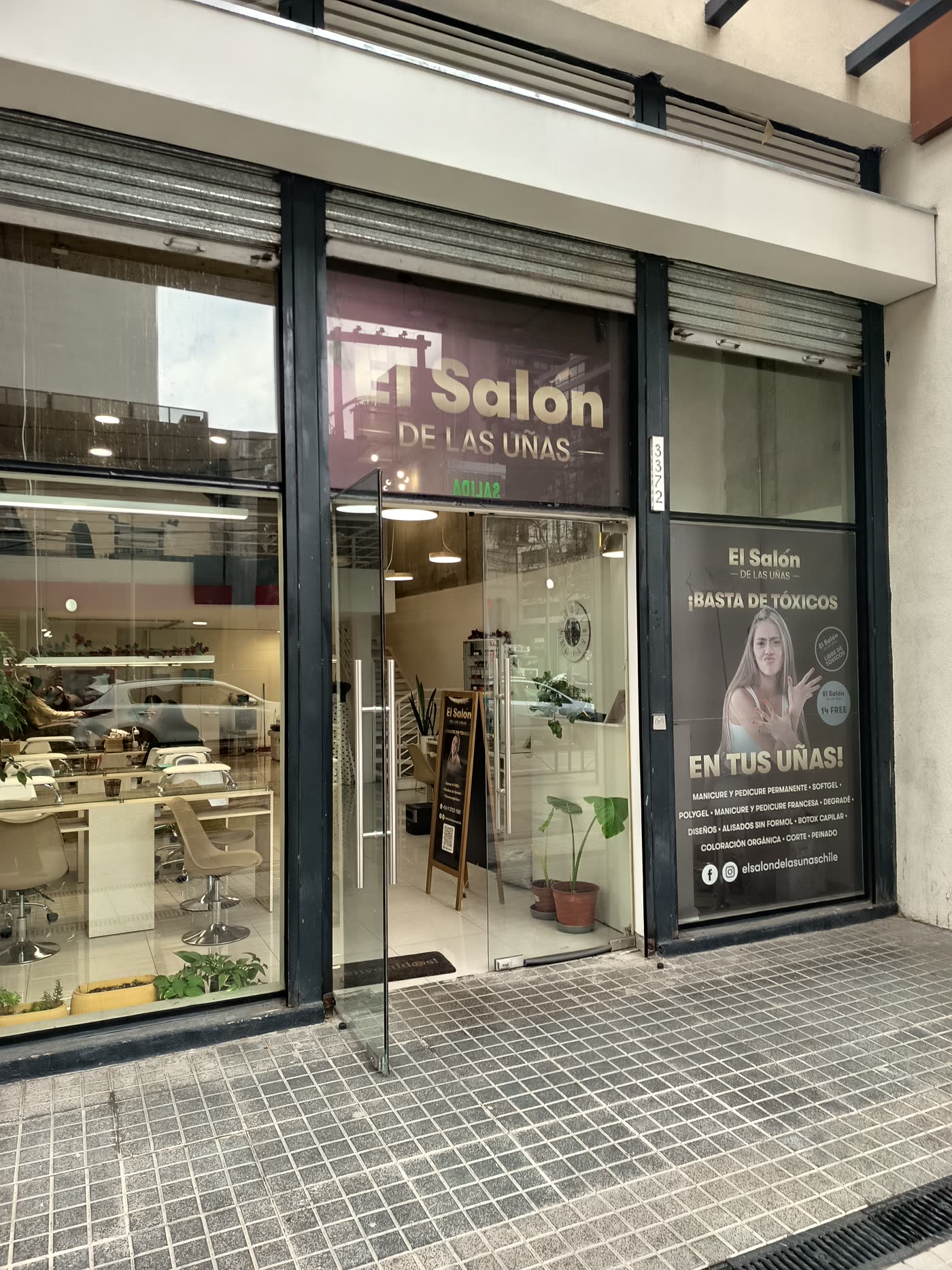 El Salón de las Uñas — Marchant Pereira 3372, Ñuñoa
